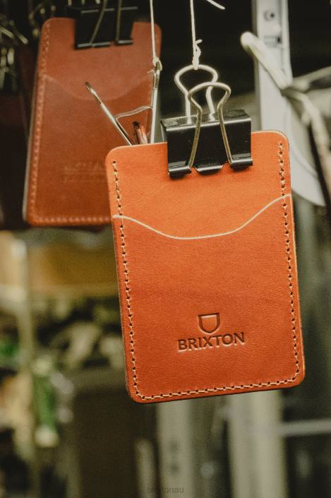 Accessories Brown Brixton x Artifact 0FDH371 Unisex Leather Card Holder Wallet