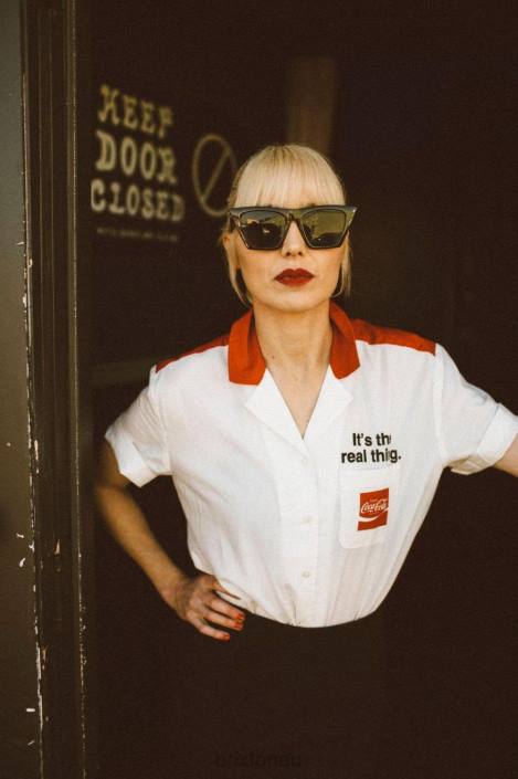 Apparel Coke Red Brixton 0FDH456 Women Coca-Cola Bunker Block S/S Woven